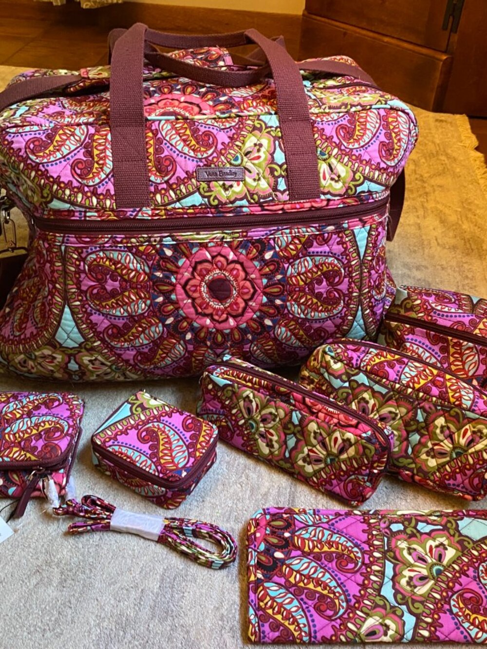 Vera Bradley Resort Medallion Grand Traveler 7 Pc Set NWT Crossbody